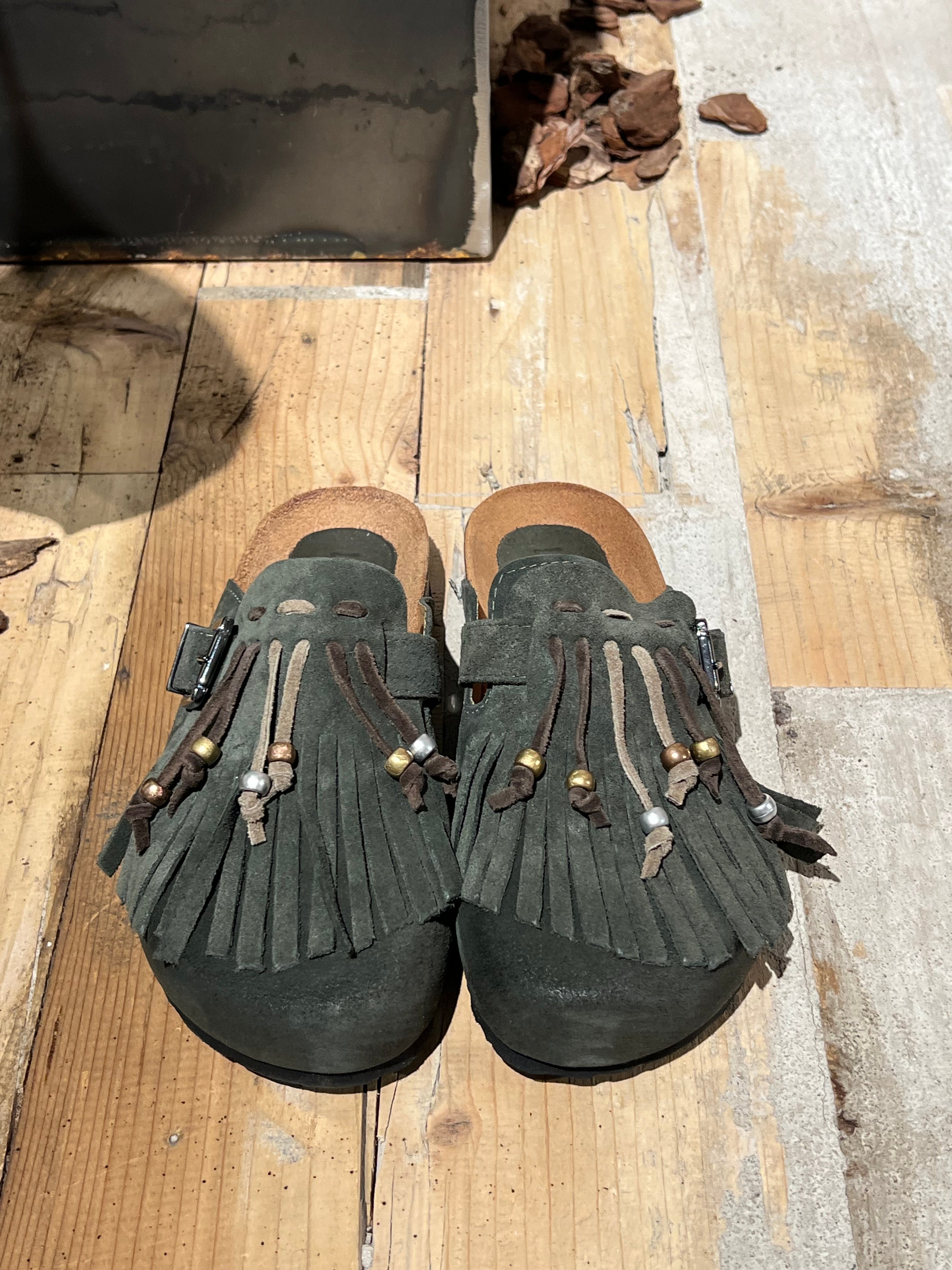 Birky camoscio frange verde