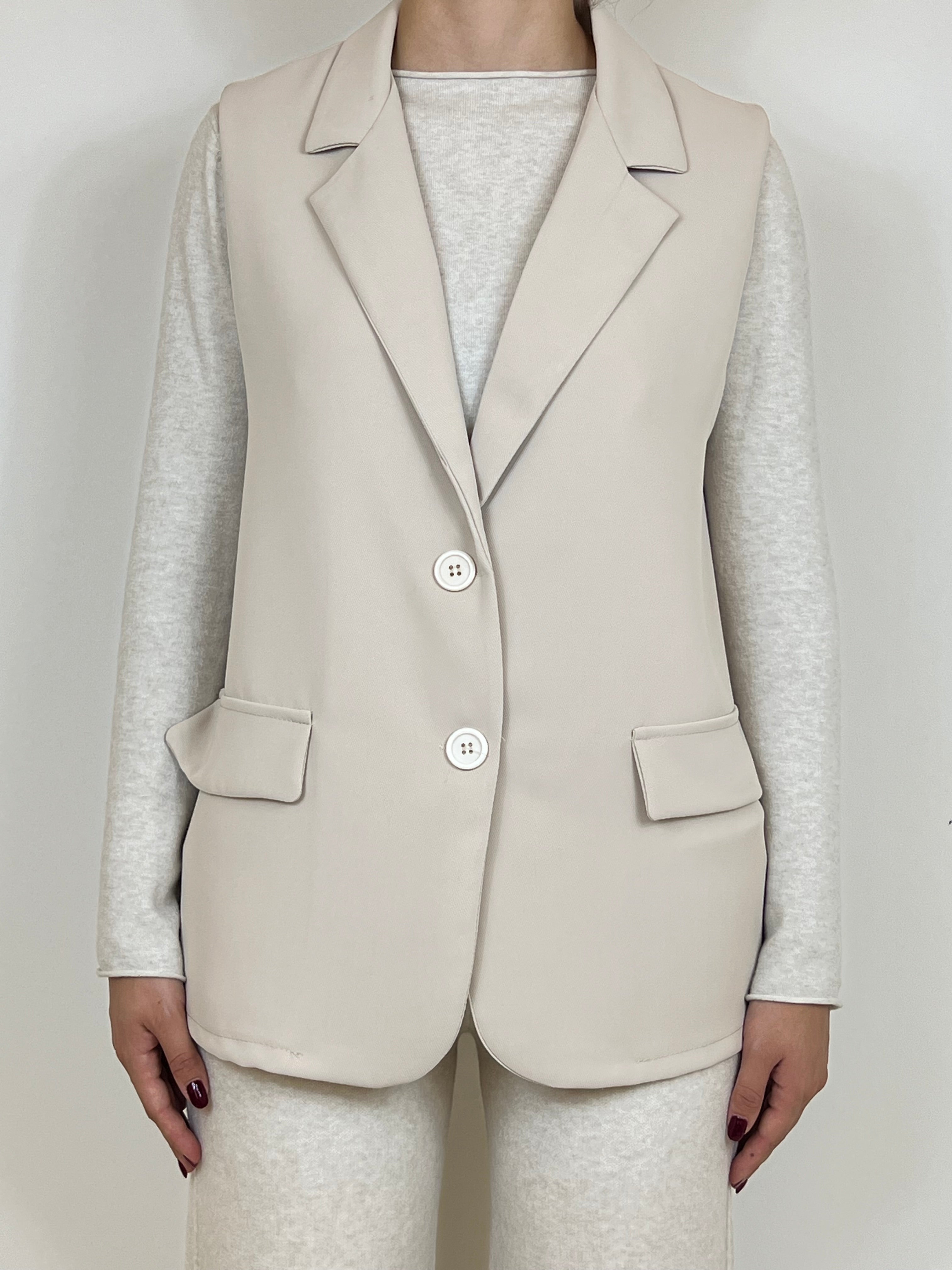 Matié gilet con bottoni