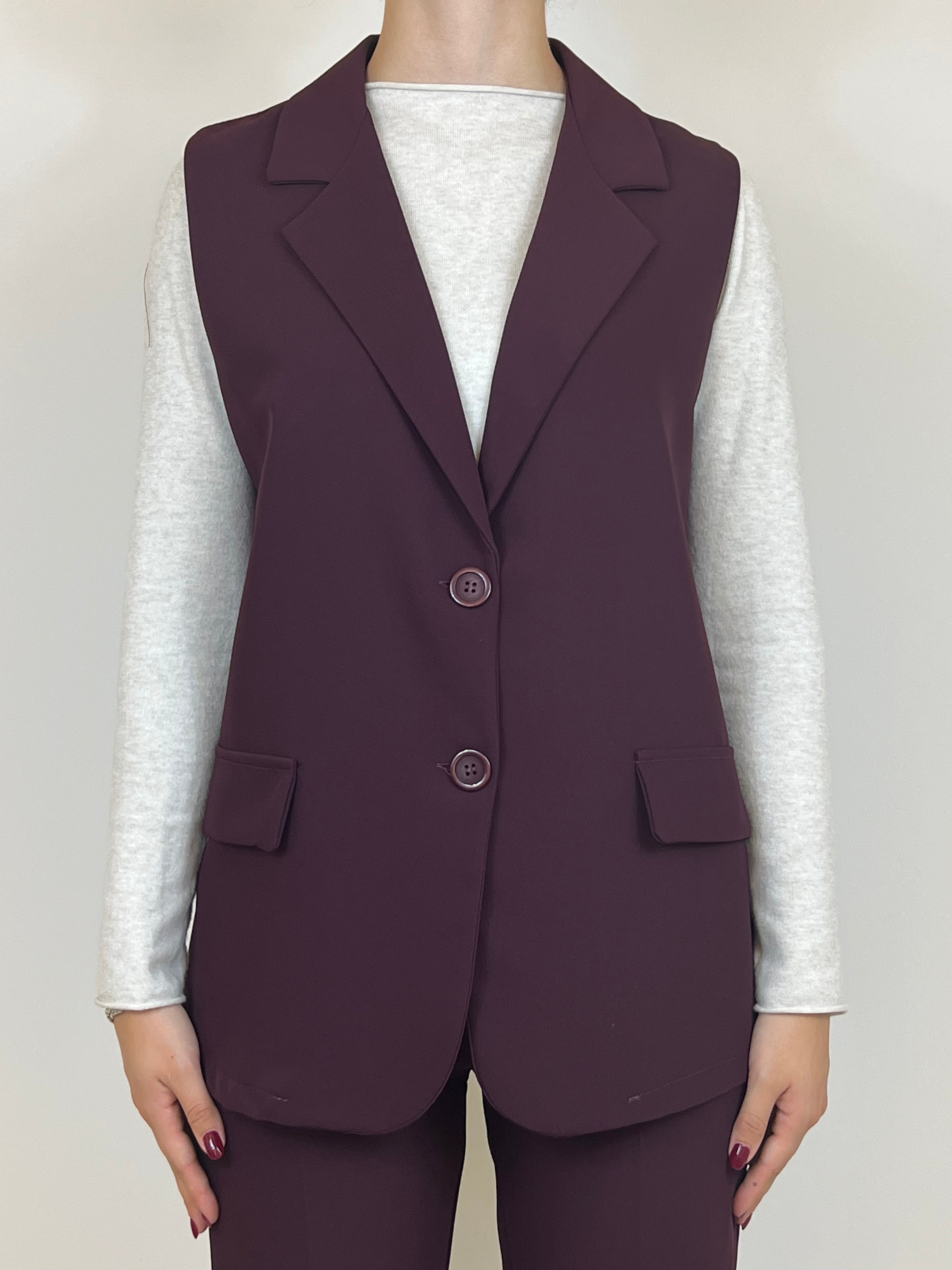 Matié gilet con bottoni